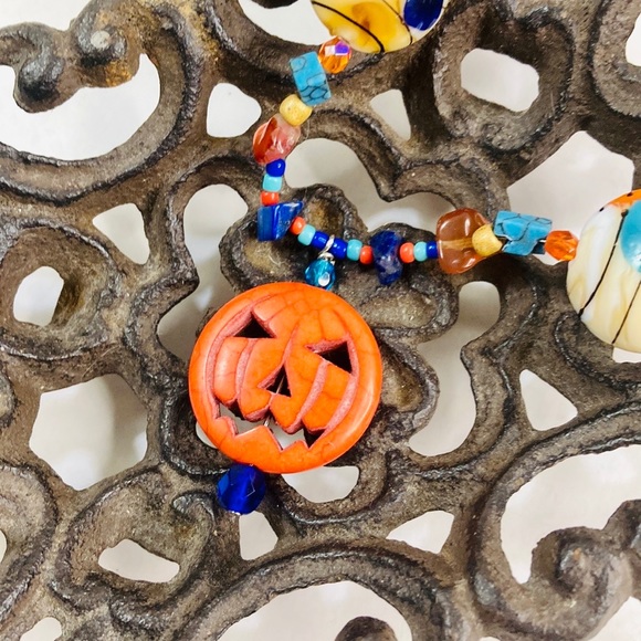 Handmade Harvest Pumpkin Halloween Necklace Crafted by McGlamorous - Picture 4 of 11